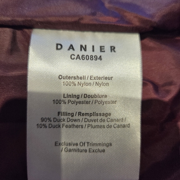 Danier Burgandy Puffer Jacket - Picture 5 of 5